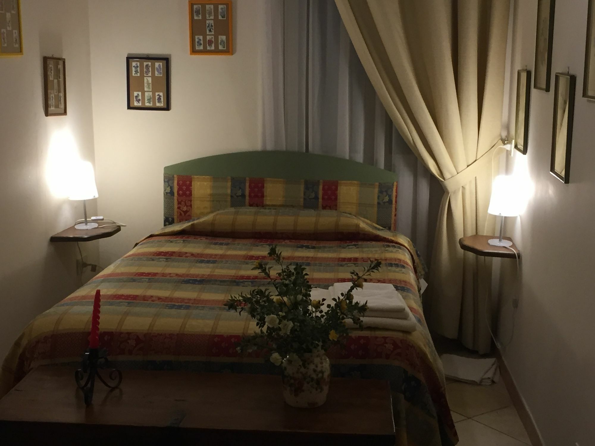 La Residenza Dei Nobili Bed & Breakfast กาตันซาโร ภายนอก รูปภาพ